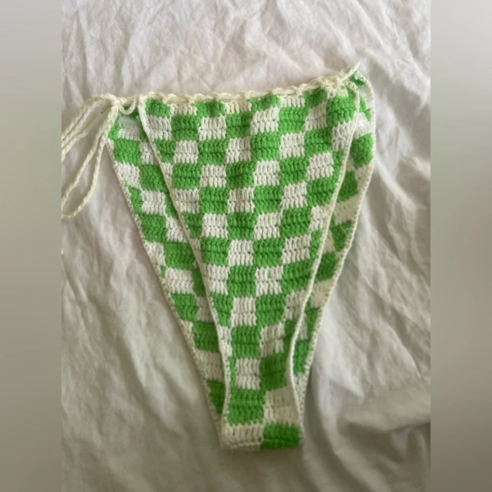 Frankie's Bikinis Green and White Crochet Bikini Bottom Size Large